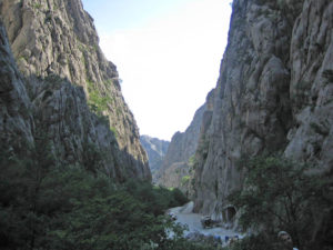 Nationalpark_Paklenica_Schlucht