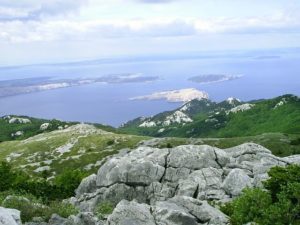 Ostrovy_Rab,_Prvic_a_Goli_Otok-v_50._letech_obavane_politick