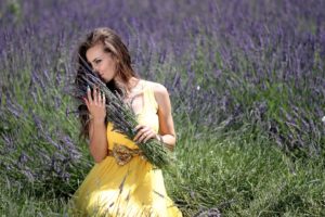 girl-1472184_960_720