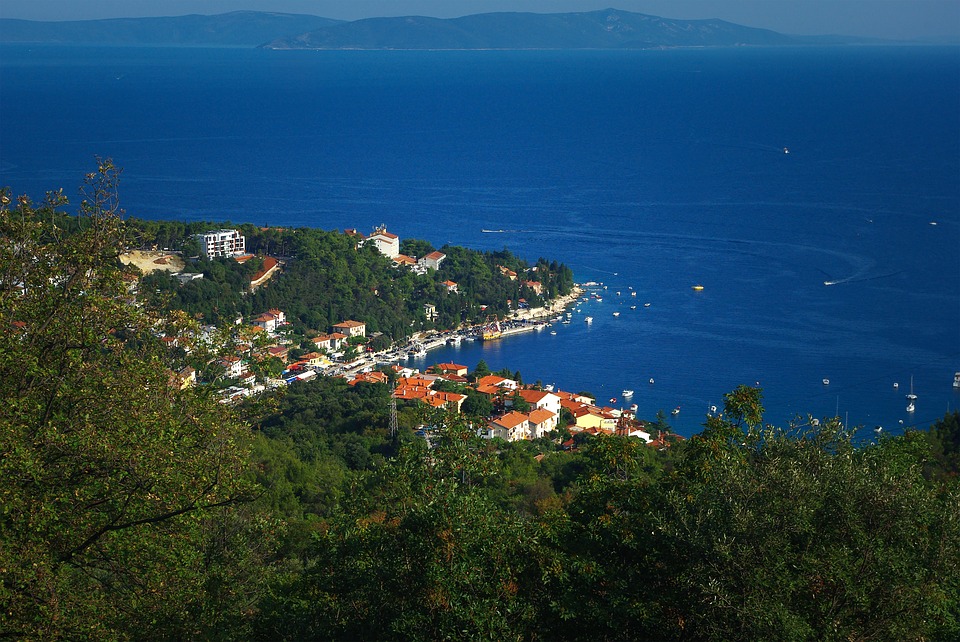 rabac-1336419_960_720