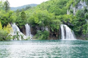 waterfalls-1030241_960_720